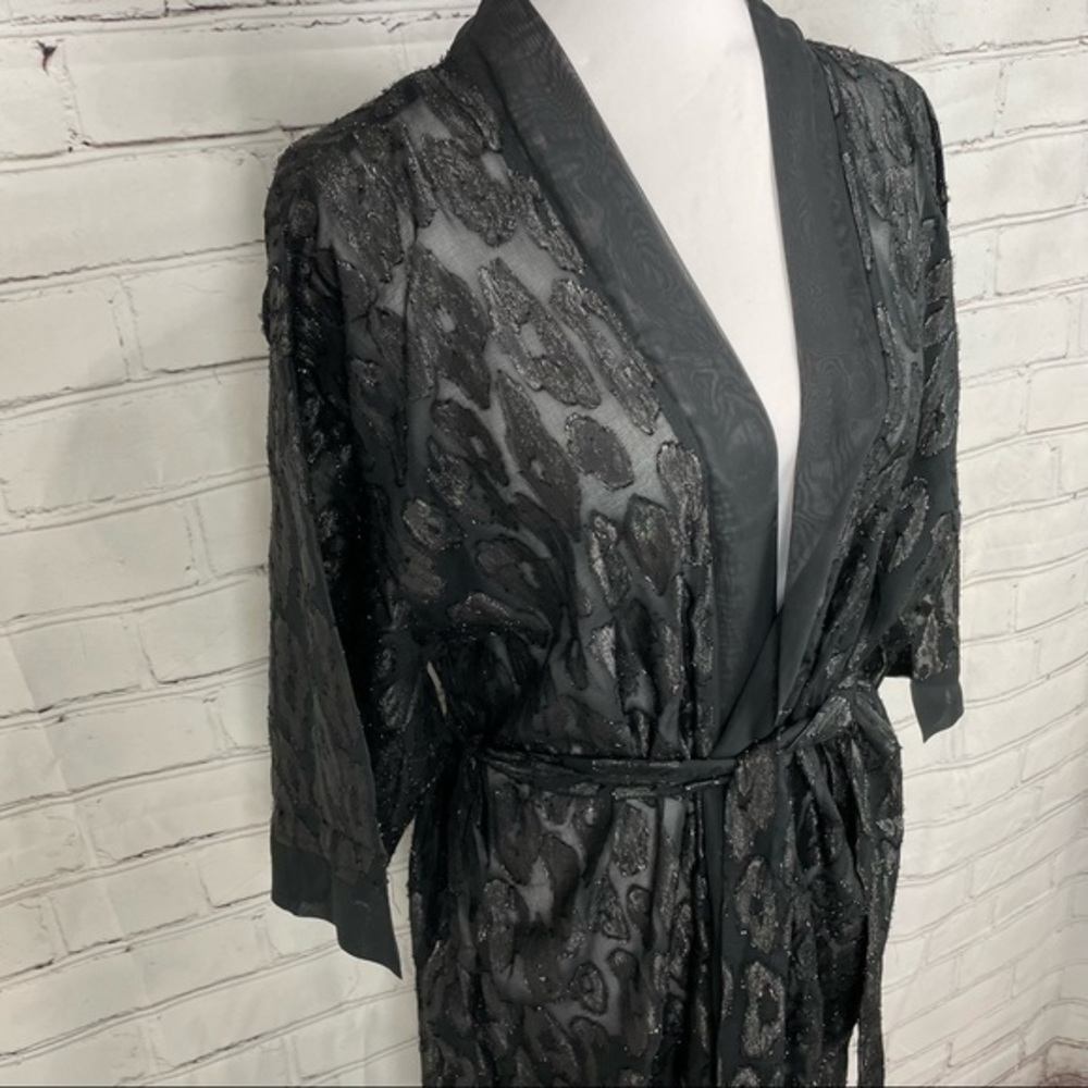 EXPRESS Black Burn Out Leopard Kimono One Size - Picture 13 of 16